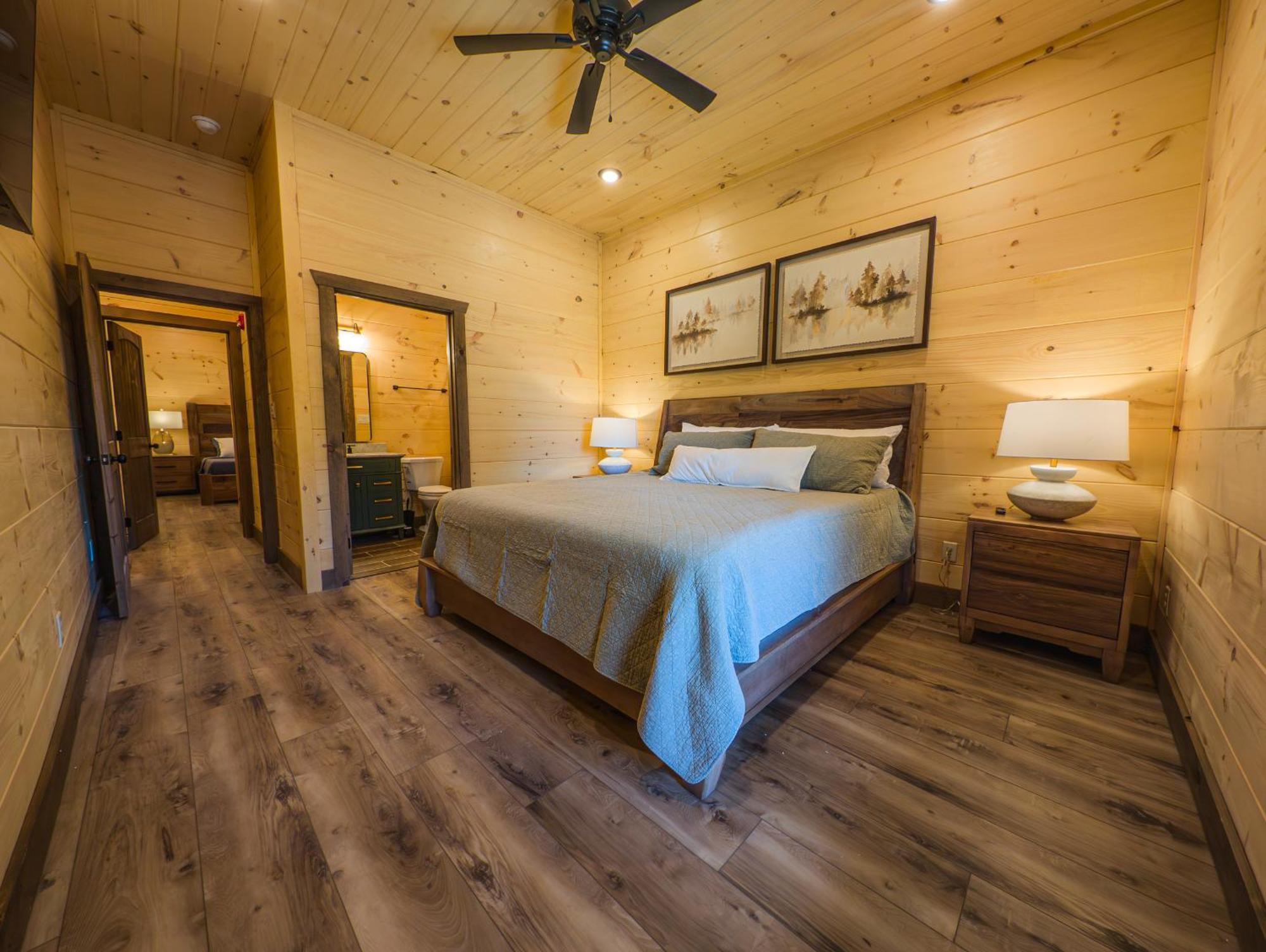 Luxury 12-Bedroom Cabin With Indoor Pool, Hot Tub & Movie Theater, Sleeps 36 Sevierville Luaran gambar